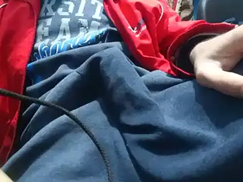 SALLY OMAR  online show from February 28, 2026, 6:51 pm