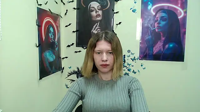 Snapshot of StellaCRL chatting on March 8, 2025, 4:06 pm StellaCRL online show from March 8, 2025, 4:06 pm