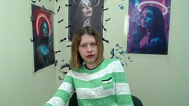 Snapshot of StellaCRL chatting on March 10, 2025, 7:22 am StellaCRL online show from March 10, 2025, 7:22 am