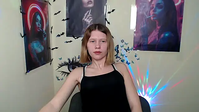 Snapshot of StellaCRL chatting on February 28, 2025, 10:20 am StellaCRL online show from February 28, 2025, 10:20 am