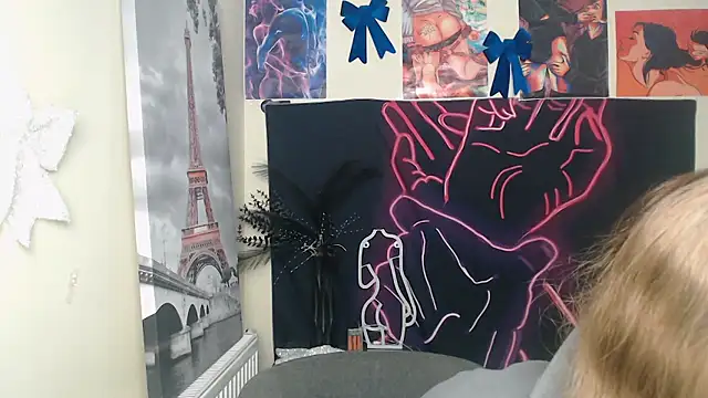 Snapshot of StellaCRL chatting on January 19, 2026, 1:15 pm StellaCRL online show from January 19, 2026, 1:15 pm