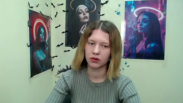 Snapshot of StellaCRL chatting on March 8, 2025, 1:03 pm StellaCRL online show from March 8, 2025, 1:03 pm