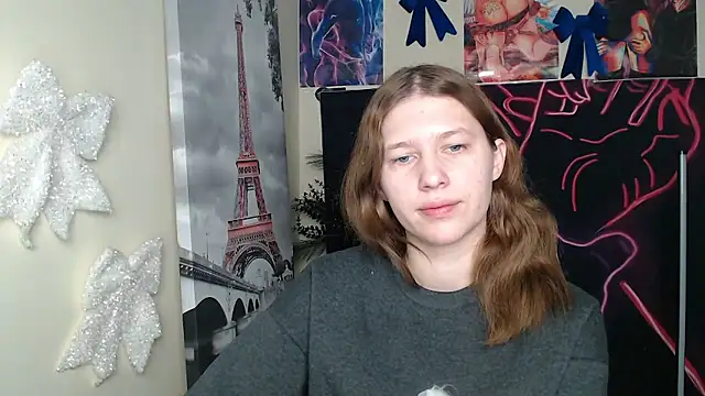 Snapshot of StellaCRL chatting on January 13, 2026, 1:15 pm StellaCRL online show from January 13, 2026, 1:15 pm