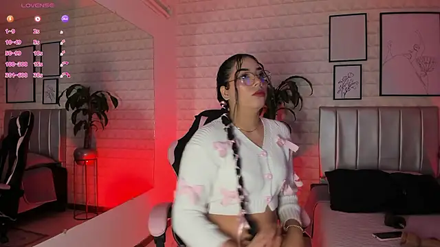 Lizzie-Evans online show from February 14, 2026, 12:05 pm