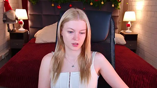 GraceGlamour online show from December 19, 2025, 5:10 am