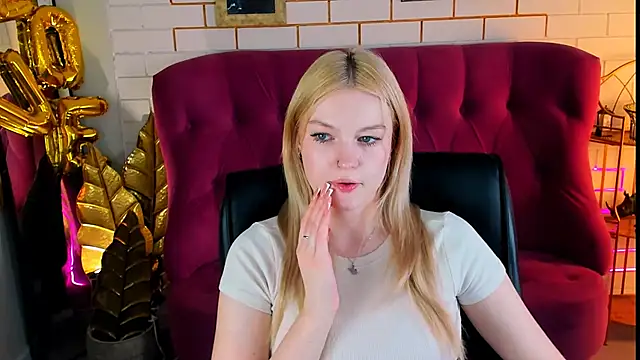 GraceGlamour online show from March 3, 2025, 8:19 am