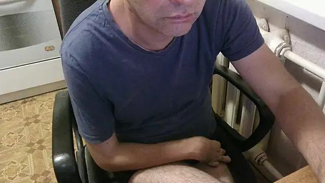 Snapshot of AlDON59 chatting on October 2, 2025, 6:33 pm AlDON59 online show from October 2, 2025, 6:33 pm