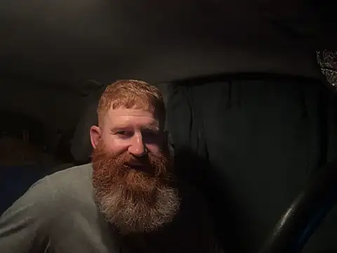 Redfurr69 online show from December 13, 2024, 11:02 am