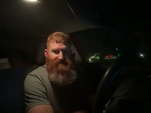 Redfurr69 online show from December 13, 2024, 2:27 pm