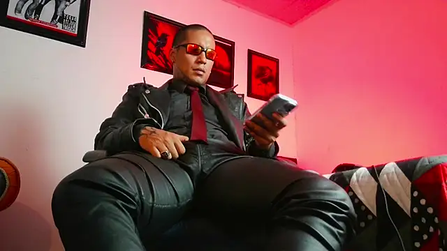 Leonnardo Jaramillo online show from November 13, 2025, 11:14 am