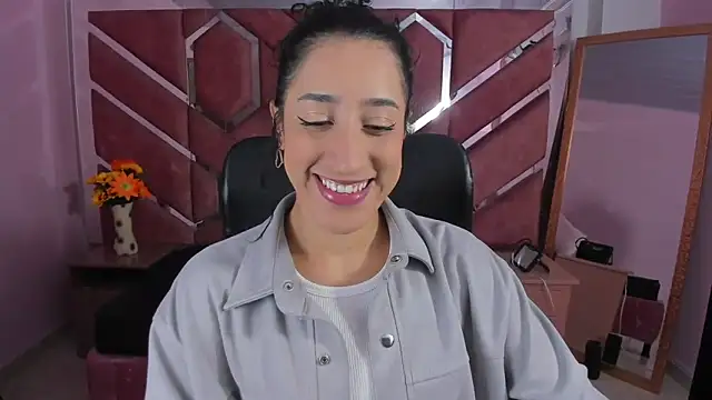 Snapshot of Eimy_Sexy_ chatting on May 26, 2026, 1:42 pm Eimy Sexy online show from May 26, 2026, 1:42 pm