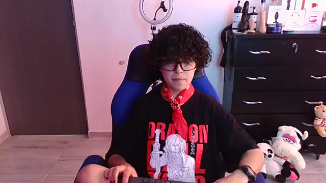 Snapshot of thomascooper7 chatting on October 31, 2025, 7:21 pm thomascooper7 online show from October 31, 2025, 7:21 pm