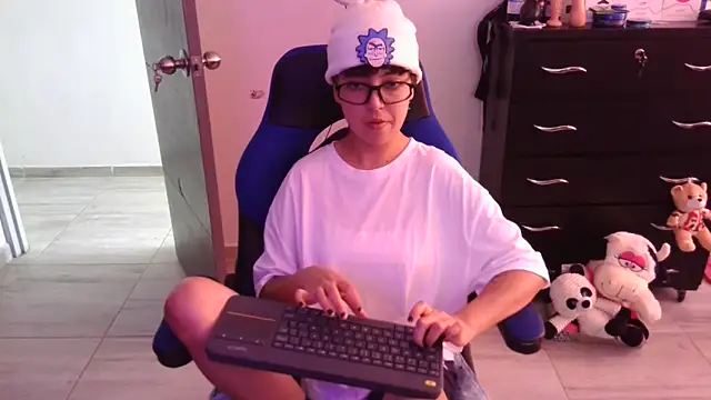 Snapshot of thomascooper7 chatting on November 20, 2025, 6:08 pm thomascooper7 online show from November 20, 2025, 6:08 pm