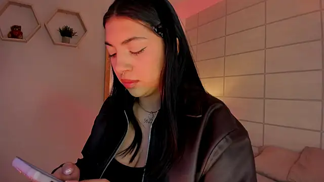 Christine Laam online show from March 11, 2026, 12:10 pm