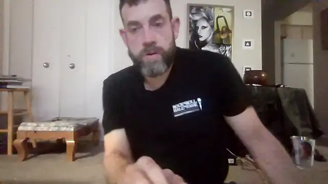 rickydickyskull online show from December 1, 2025, 4:57 am