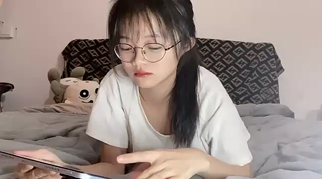 Snapshot of QQQ888zzzxxxcc chatting on January 5, 2025, 4:38 pm QQQ888zzzxxxcc online show from January 5, 2025, 4:38 pm