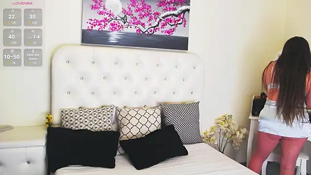 Snapshot of Ysabell01 chatting on December 1, 2025, 5:30 am Ysabell01 online show from December 1, 2025, 5:30 am