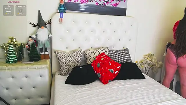 Snapshot of Ysabell01 chatting on January 10, 2026, 5:25 am Ysabell01 online show from January 10, 2026, 5:25 am