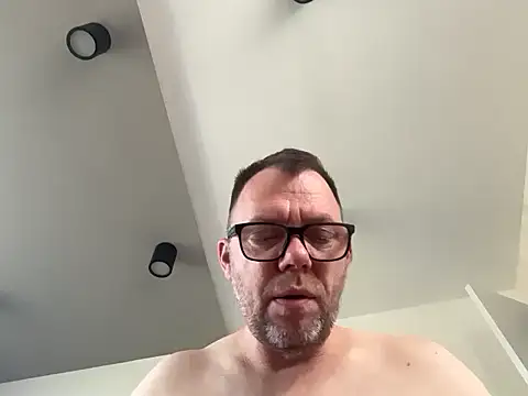 xmnbx77 online show from October 16, 2025, 7:49 am