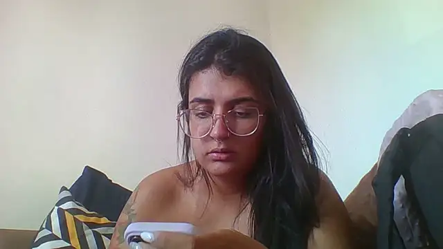 Snapshot of isa_ofc2024 chatting on March 20, 2026, 6:09 pm isa ofc2024 online show from March 20, 2026, 6:09 pm