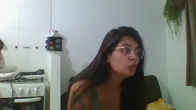 Snapshot of isa_ofc2024 chatting on March 25, 2026, 10:08 pm isa ofc2024 online show from March 25, 2026, 10:08 pm