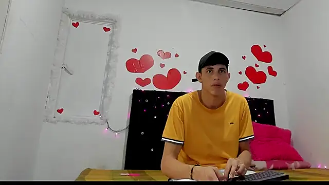 Snapshot of chloe_evanx_ chatting on February 26, 2025, 3:32 pm chloe evanx  online show from February 26, 2025, 3:32 pm