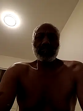 yasohw online show from April 18, 2026, 4:04 am