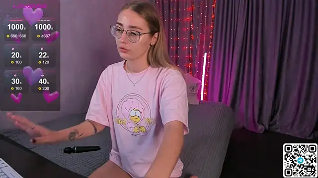 Snapshot of LivyyBossom chatting on September 25, 2025, 5:30 pm LivyyBossom online show from September 25, 2025, 5:30 pm