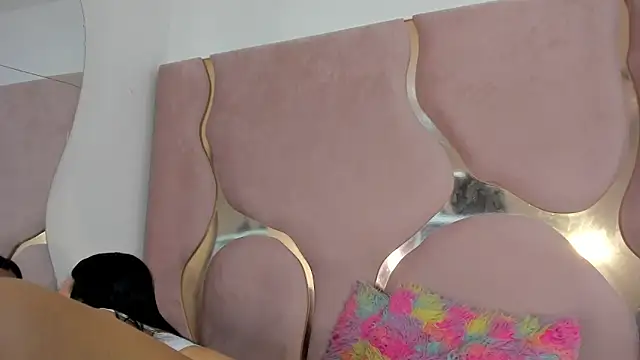 Sofia-candyht online show from April 22, 2026, 8:37 pm