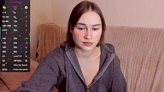 sleeeep y online show from November 14, 2025, 7:12 am