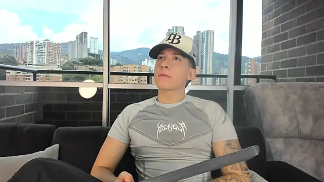 emmanuel scor online show from October 11, 2025, 4:52 pm