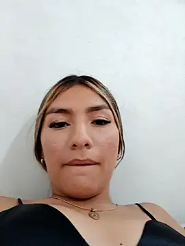 Snapshot of GIRL_DONCELLA chatting on December 30, 2024, 10:34 pm GIRL DONCELLA online show from December 30, 2024, 10:34 pm