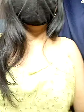 Snapshot of Nisha027 chatting on April 1, 2026, 1:30 am Nisha027 online show from April 1, 2026, 1:30 am