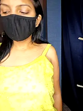 Snapshot of Nisha027 chatting on November 19, 2025, 12:21 am Nisha027 online show from November 19, 2025, 12:21 am