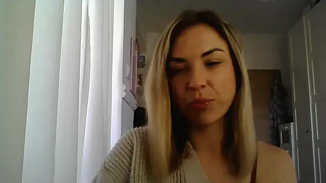 Snapshot of ashley_xlove chatting on March 12, 2025, 7:46 am ashley xlove online show from March 12, 2025, 7:46 am