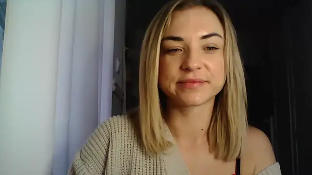 Snapshot of ashley_xlove chatting on February 6, 2025, 7:45 am ashley xlove online show from February 6, 2025, 7:45 am