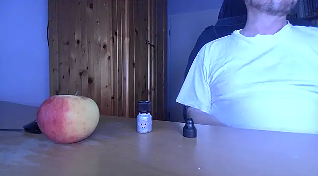 Snapshot of Tom_PP_cgn chatting on March 13, 2025, 9:59 pm Tom PP cgn online show from March 13, 2025, 9:59 pm