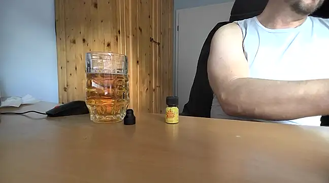 Snapshot of Tom_PP_cgn chatting on December 7, 2024, 2:08 pm Tom PP cgn online show from December 7, 2024, 2:08 pm