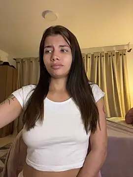 Snapshot of adop_me__ chatting on May 3, 2026, 11:08 pm adop me online show from May 3, 2026, 11:08 pm