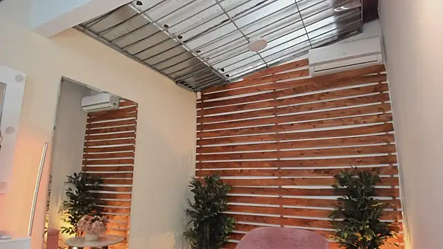 Snapshot of Sapphire_Venuss chatting on March 7, 2025, 9:59 pm Sapphire Venuss online show from March 7, 2025, 9:59 pm