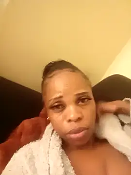 SweetHotLipsX39 online show from October 17, 2025, 6:17 am