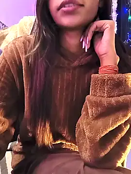 Snapshot of Anushka_Rajput05 chatting on January 19, 2025, 6:53 pm Anushka Rajput05 online show from January 19, 2025, 6:53 pm