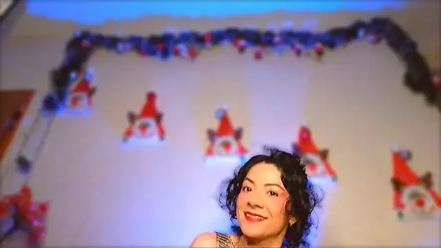 Snapshot of miabeautyxx chatting on December 31, 2024, 11:42 am miabeautyxx online show from December 31, 2024, 11:42 am