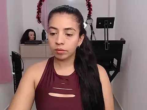 Snapshot of anngela01 chatting on January 9, 2026, 4:08 am anngela01 online show from January 9, 2026, 4:08 am