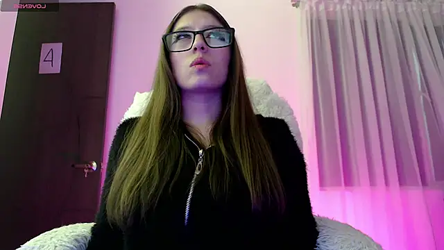 Aurora blossom   online show from September 9, 2025, 12:36 pm