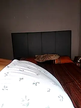 Snapshot of ThickPearlx23 chatting on March 30, 2026, 6:20 pm ThickPearlx23 online show from March 30, 2026, 6:20 pm