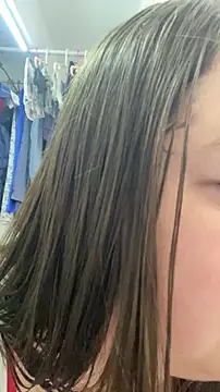 Snapshot of Chloee_ep chatting on March 26, 2026, 2:04 pm Chloee ep online show from March 26, 2026, 2:04 pm