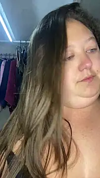 Chloee ep online show from June 10, 2026, 3:19 am