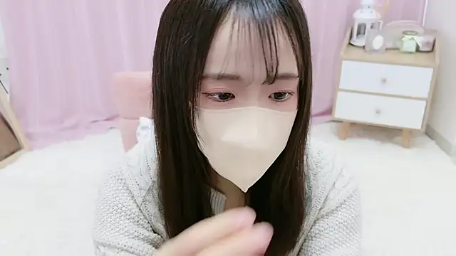 Snapshot of Nana_77_ chatting on February 3, 2025, 6:24 am Nana 77 online show from February 3, 2025, 6:24 am