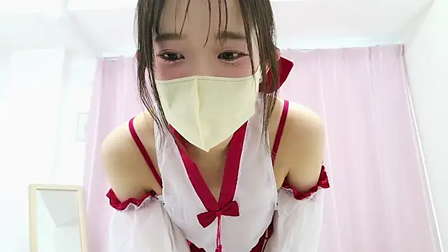 Snapshot of Nana_77_ chatting on January 5, 2025, 6:02 am Nana 77 online show from January 5, 2025, 6:02 am